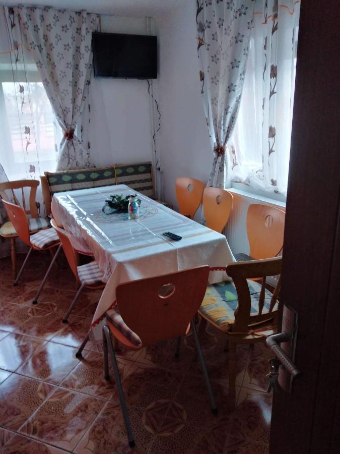 Casa Roxana Villa Viseu de Mijloc Bagian luar foto